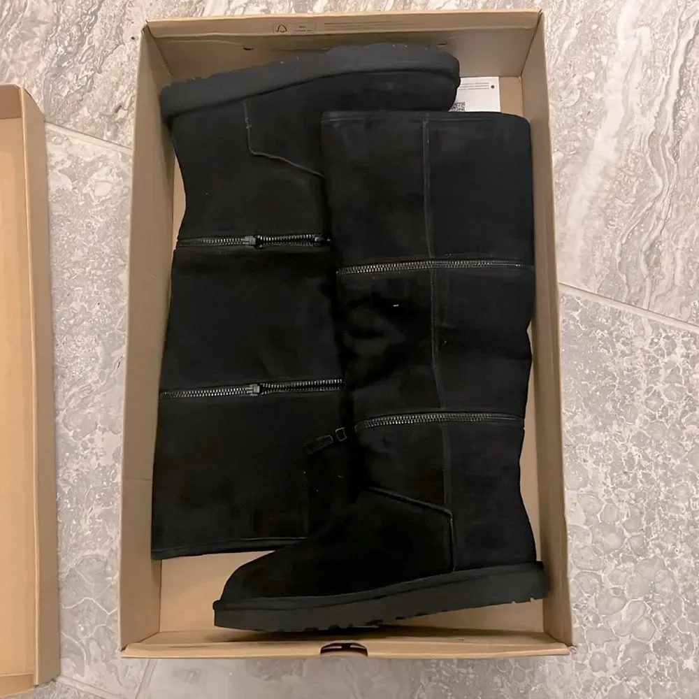 UGG Classic Ultra Convertible Tall Boots in Black, New, Size EU37 US6